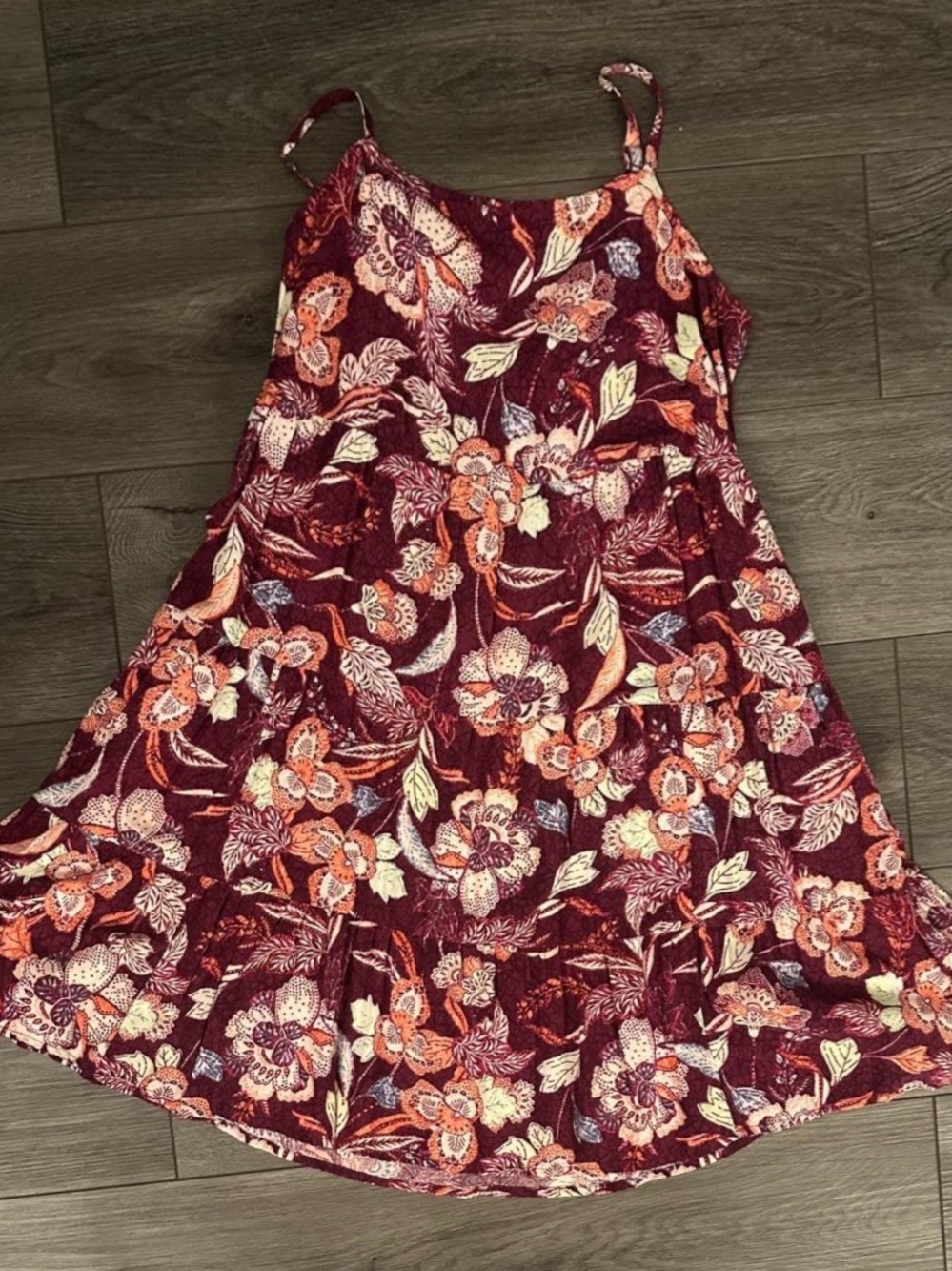 Old Navy - Sleeveless Tiered Burgundy Floral-Print Swing Dress Size: Medium